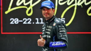 Ferrari should never have fired Carlos Sainz